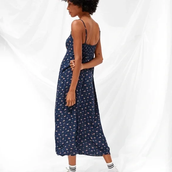 AE MIDI SLIP DRESS - Picture 2 of 6